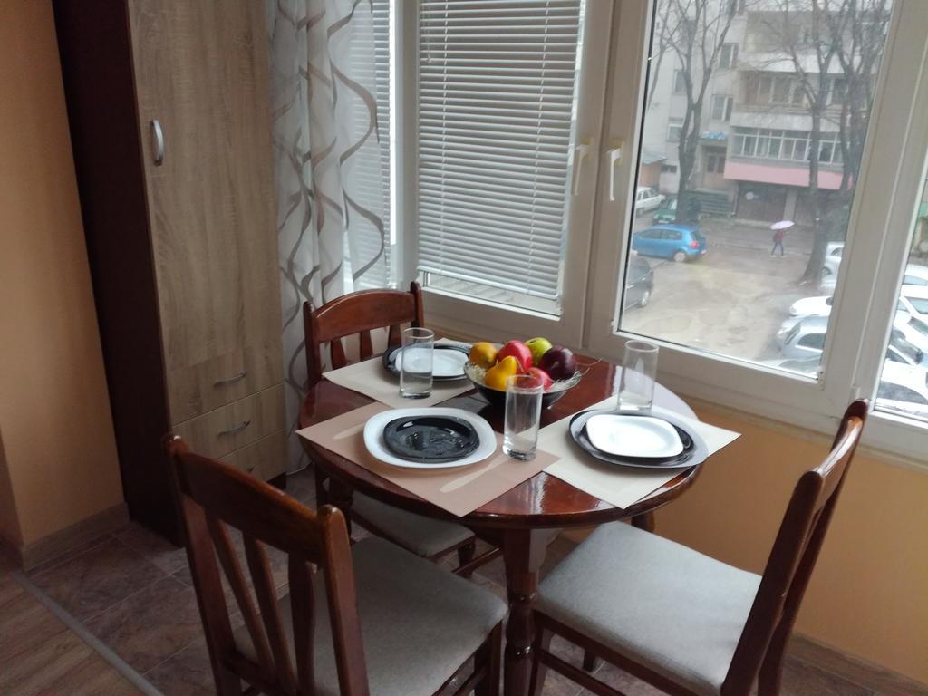 Apartment Central Варна Екстериор снимка