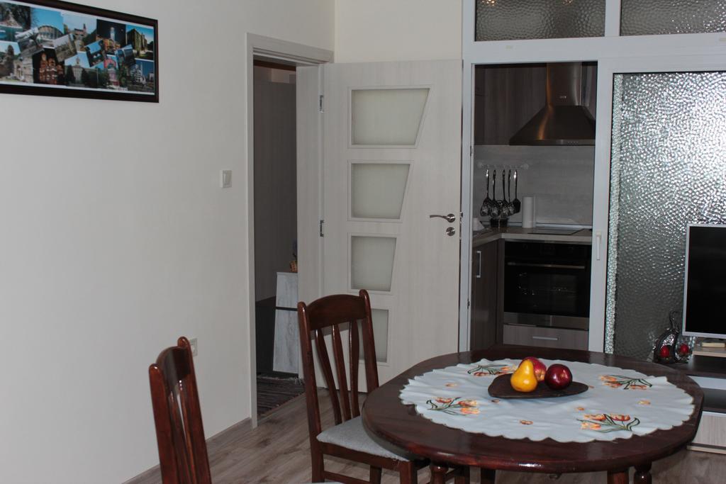 Apartment Central Варна Екстериор снимка